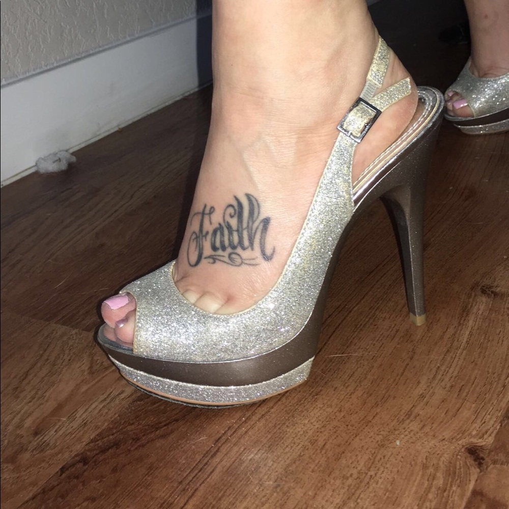Silver glitter peep toe pumps